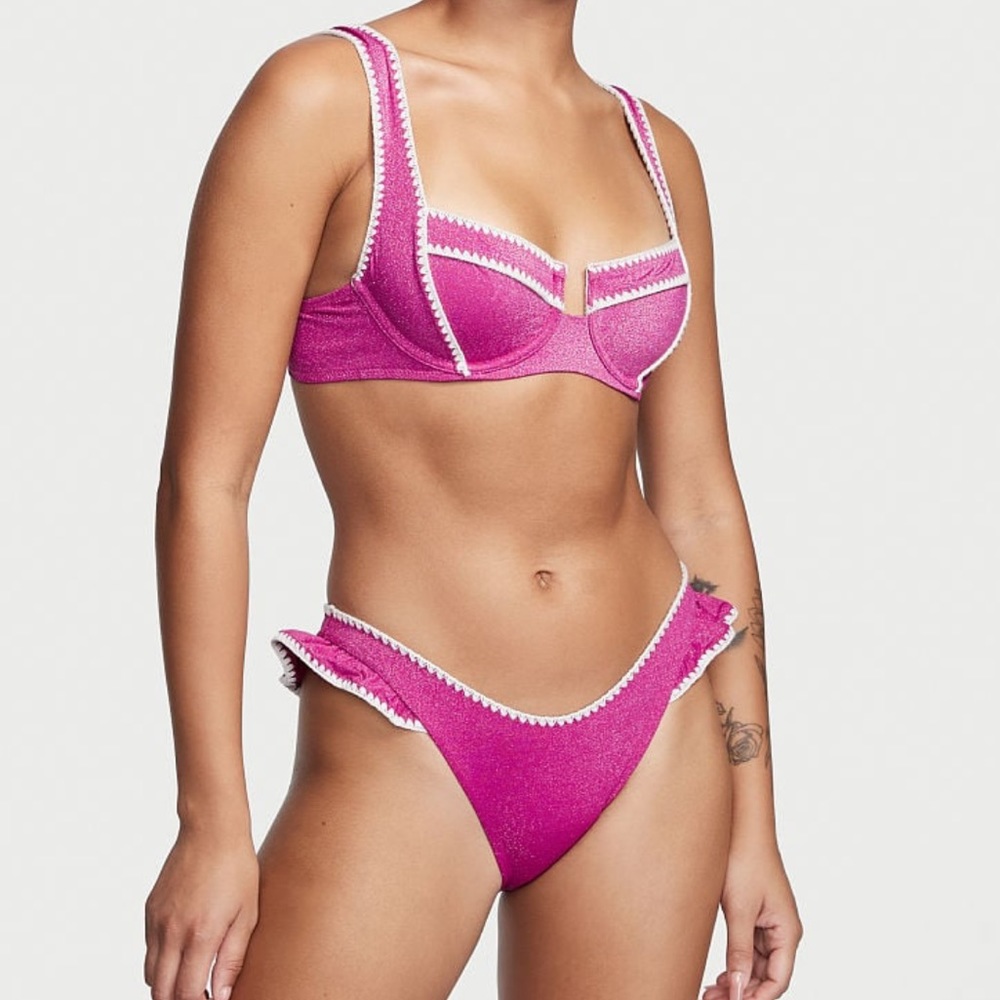 NWT Victoria’s Secret Ruffle Bikini Bottom With Crochet